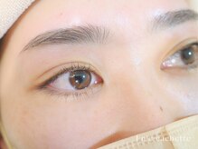 エンカシェット 代官山(En’e cachette)/【矯正美眉】バランスのよい目元