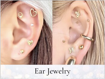 ホリホック/耳ツボジュエリー