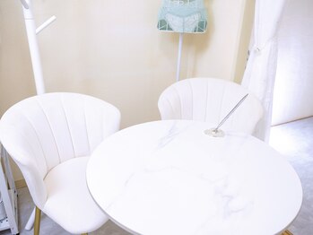 ルナ 千葉(LUNA)/カウンセリング/ネイル用ルーム