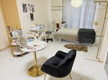 ユネ(une)の雰囲気（店内画像）