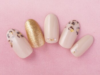 ローズクレア(Rose Crea)/エレガントなレオパード柄ネイル