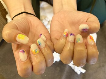 グラッディ(Glady)/ニュアンスネイル