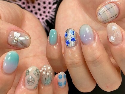 IYOU NAIL〈アイユネイル〉【長さだし/ワンホン/持ち込み/マグネット】の写真