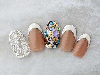 オリ('oli)/変形フレンチネイル