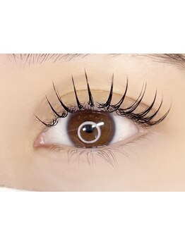 ボリュームのある目元にしたい