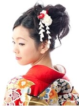 ピンクポケット(Pink Pocket)/お着物から見えるうなじもケア◎