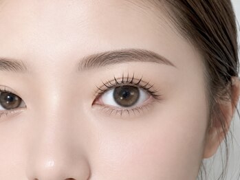ケイトステージラッシュ 府中店/まつ毛パーマ×眉毛WAX×間引き