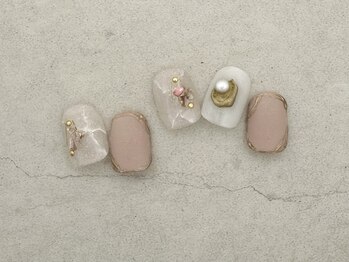 アンドヴァ ピヴォクロス店(Andova)/【H4】華やか