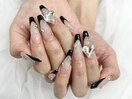 黒フレンチネイル