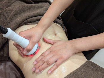 ハンズ鍼灸接骨院小牧院 美容整体ハンズ(美容整体hands)/ハイパーナイフ:お腹