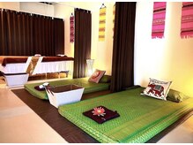 チェンマイの雰囲気（マッサージ経験10年以上のセラピストが担当！）