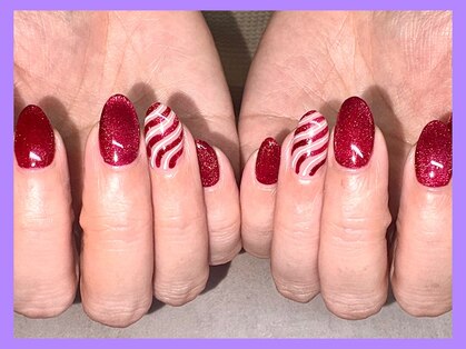 パープルの爪屋の写真