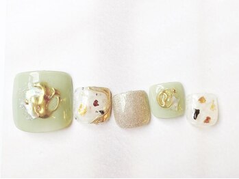 アイネイルズ 梅田店(I nails)/ニュアンスグリーン