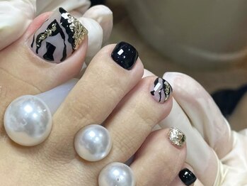 ハロ(Halo)の写真/足元のオシャレも忘れずに♪足のお手入れはプロにお任せ!!あなたにピッタリのネイルをご提案いたします◎