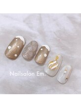 エン(Em.)/ハンドネイル