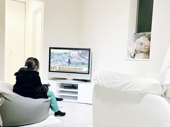 リエ(Lier)の写真/【お子様連れ大歓迎】日々忙しいママにはモチの良いスーパーフラットラッシュ/エアバインドロックが◎