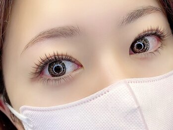 イースブルー(Y's BLUE)の写真/SNSで人気のバインドロック導入店★濃さもモチも抜群♪その他マツエクやまつげパーマのメニューもご用意！