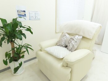 ERUFU EYELASH/リクライニングチェアで快適☆