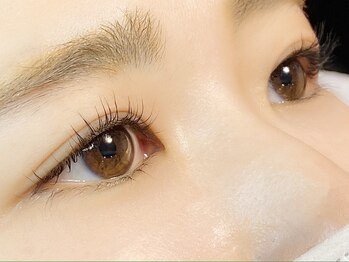 シャルム(Charme)の写真/【学割U24】フラットラッシュ120本迄☆￥4500～！ナチュラルに仕上げたい方もボリュームを出したい方も◎