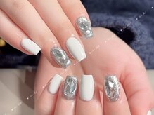アイリスネイル 大塚(Iris Nail)/ワンカラー＋埋め尽くし4本