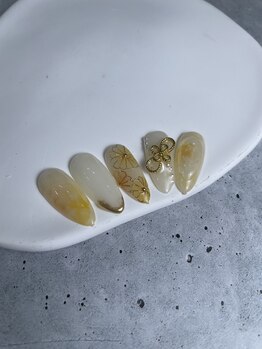 ラフィーナ(RAFFINA)/成人式ネイル