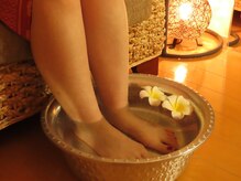 ヒーリングアート(Healing ART)の雰囲気（タイ古式施術前に足湯でゆったり♪。足湯無しも可能です。）
