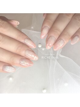 リッシュ トロワ(RICHE trois)/