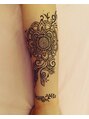 サロンドウルス(salon de ours) ヘナタトゥーやってます!!☆