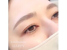 ハッピー(HAPPY)の雰囲気（眉スタイリング☆毛量調整を行うことで自然なふんわり眉♪）
