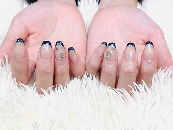シチ ネイル(shichi nail)/フレンチネイル