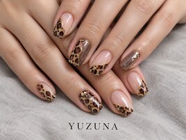 ヒョウ柄ネイル084