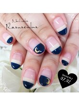 ラナンキュラス(Ranunculus)/シンプル☆ネイビームーン！