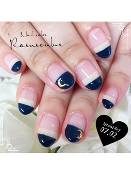 ラナンキュラス(Ranunculus)/シンプル☆ネイビームーン!