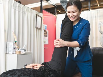 ハビハビの写真/【希少】メンズもアロママッサージ大歓迎◎久屋大通徒歩３分と通いやすく仕事帰りの男性も通いやすい♪