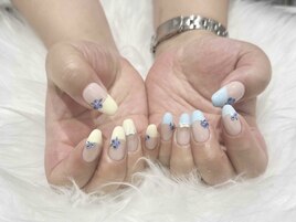 パステルフレンチ/小花ネイル
