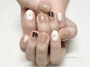 モフルール(Mofuleur)/ホワイト×キャラメルチョコ