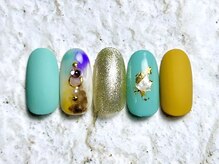 アヤ(AYA)/ストーンシェルネイル