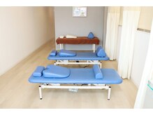 鳴尾ぴっと骨盤整体院/清潔感のある施術室