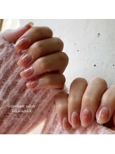 ルート12/ガーリーの定番！チークネイル