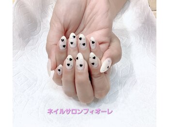 ネイルサロン フィオーレ/ハートホロが可愛いよ