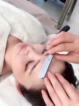 リール ヴィー(Rire Vie)/お顔シェービング