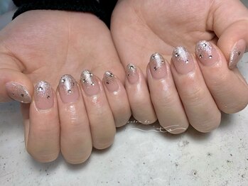 サロンド イト(salon de ito)/ワンカラー×ラメグラデーション