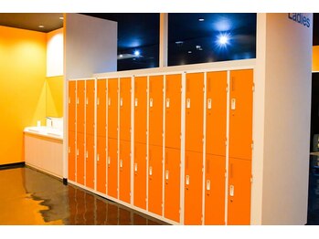 アレクシー(ALEXY)/無料ロッカー(施錠付き)