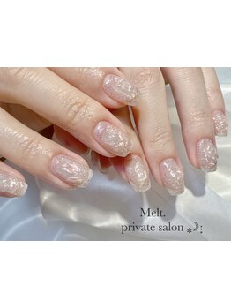 シンプル系（オフィス・日常）が得意