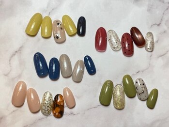 ヌルネイル(null nail)の写真/秋らしいデザイン♪定額コースからご相談に応じてのオリジナルネイルまでご対応♪カラーチェンジも可能☆