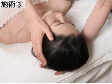 ラプリ 盛岡店(Raplit)/施術3.お顔の上半分を矯正します