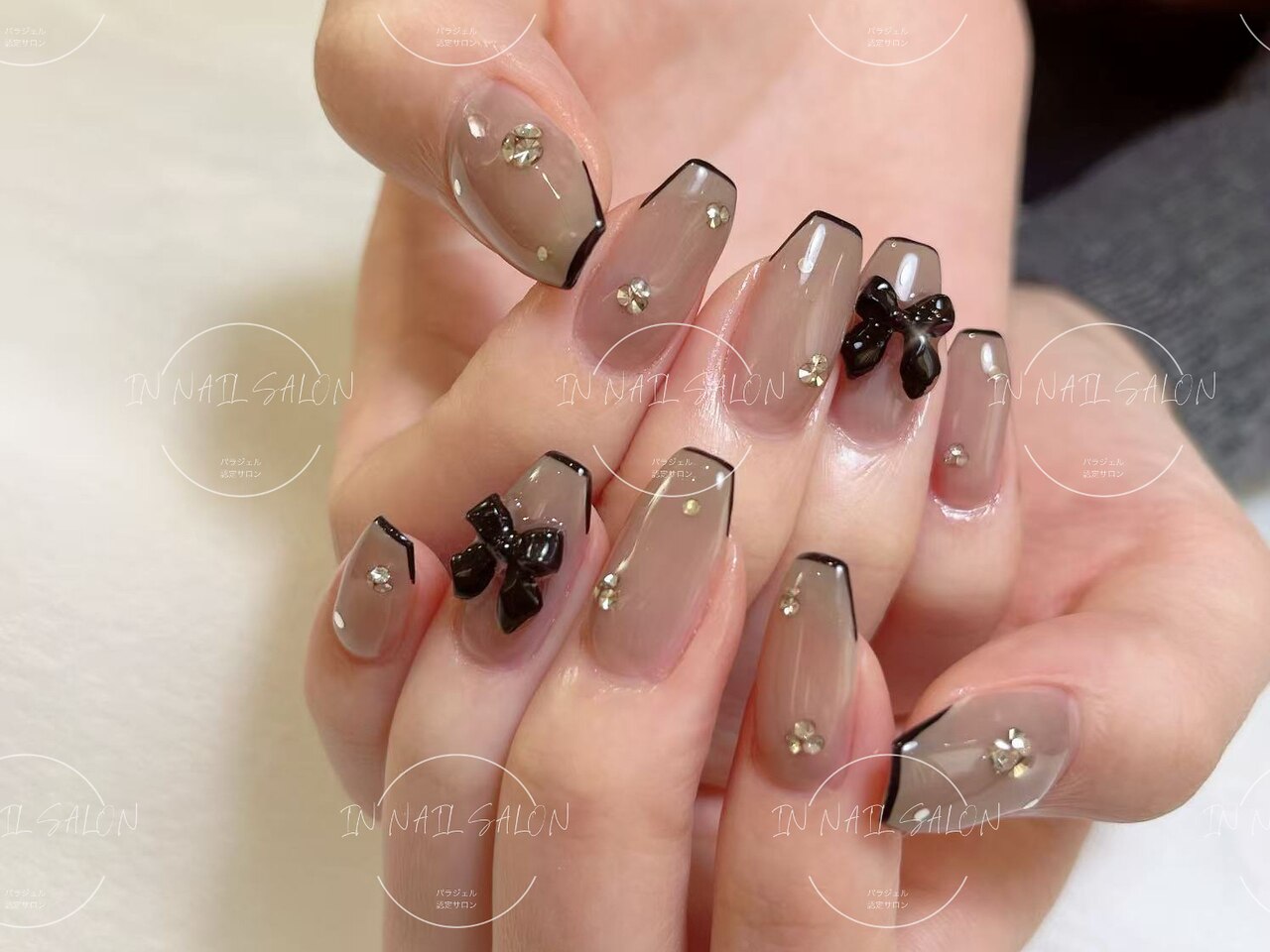 ネイル ネイルチップオーダー グラデーション ワンホン ちゅるん フレンチ 黒 ネイル ネイルチップオーダー グラデーション ワンホン ちゅるん