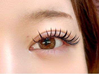 ティーエスエフビーエイト(T.S.F.B Eight)の写真/【最新技術LED×ボリュームラッシュ】つけ放題有り。ボリュームを出したい貴女に最適なご提案を致します◎