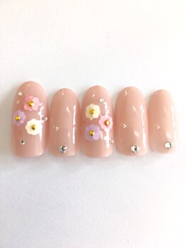 アマービレ(Amabile)/フラワーネイル¥8980