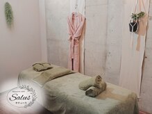 サリュース(Salus)/